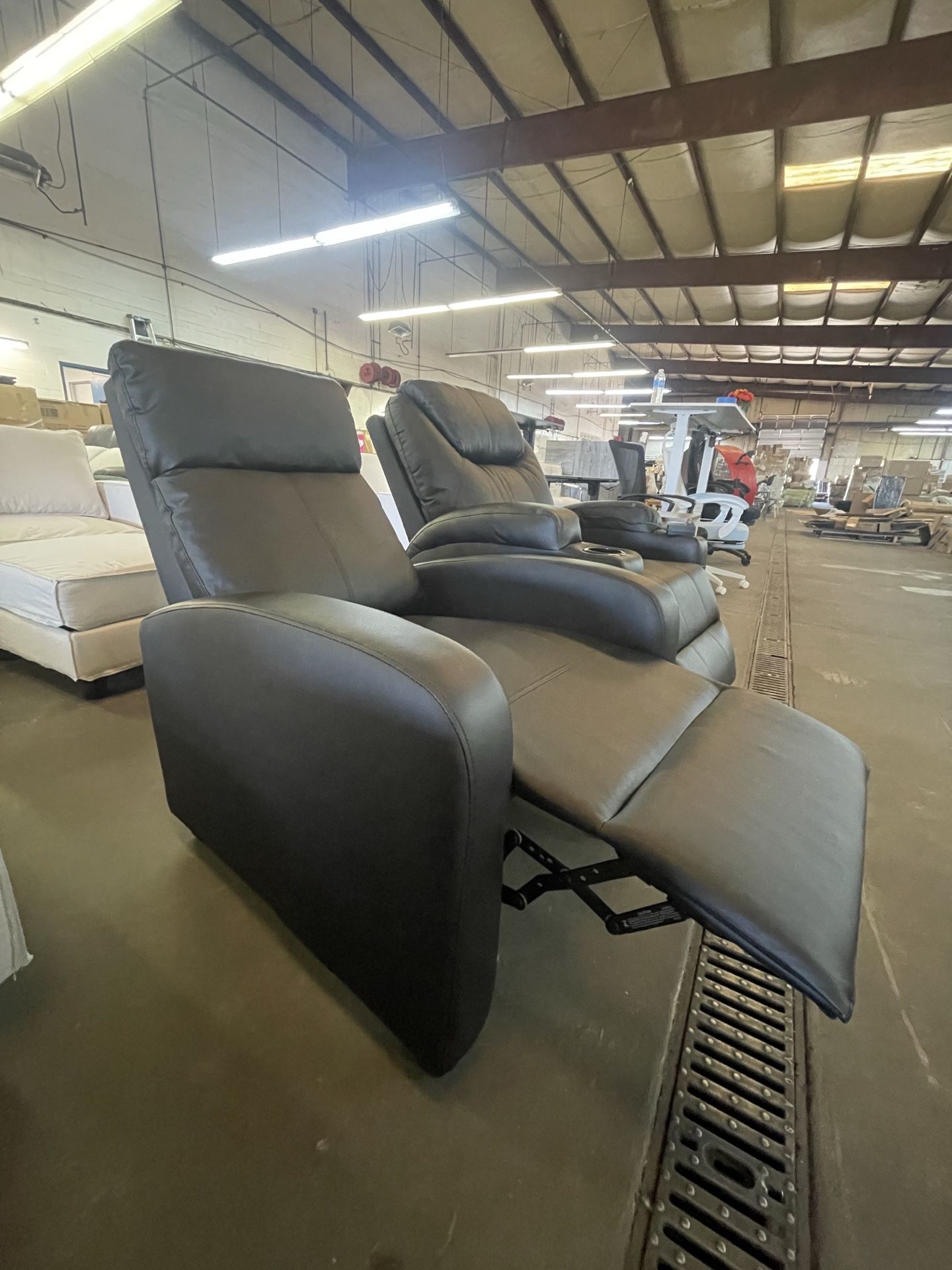 Recliner Chair for Living Room Home Theater Seating Single Reclining Sofa Lounge with Padded Seat Backrest (Black) š„brand new in boxš„ š„$100 Ware