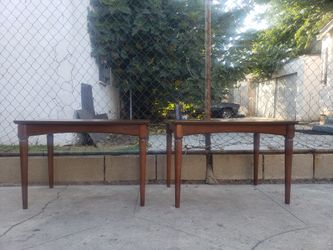 Mid Century Pair of side tables