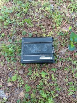 Kenwood Amp