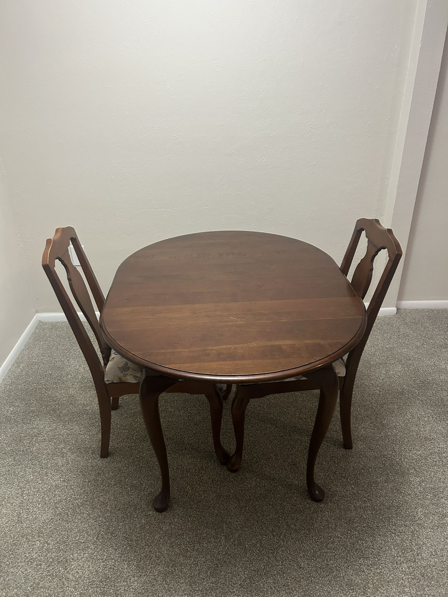 Dining room table