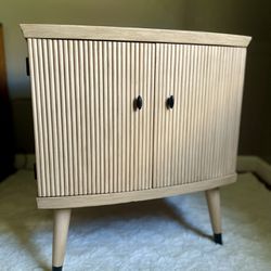 Vintage Mid Century Record Cabinet/End Table