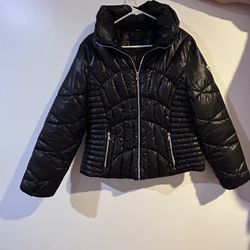 winter jacket Guess