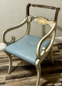 VTG Antique Shabby Cottage Boho Chic  Distressed Arm Chair