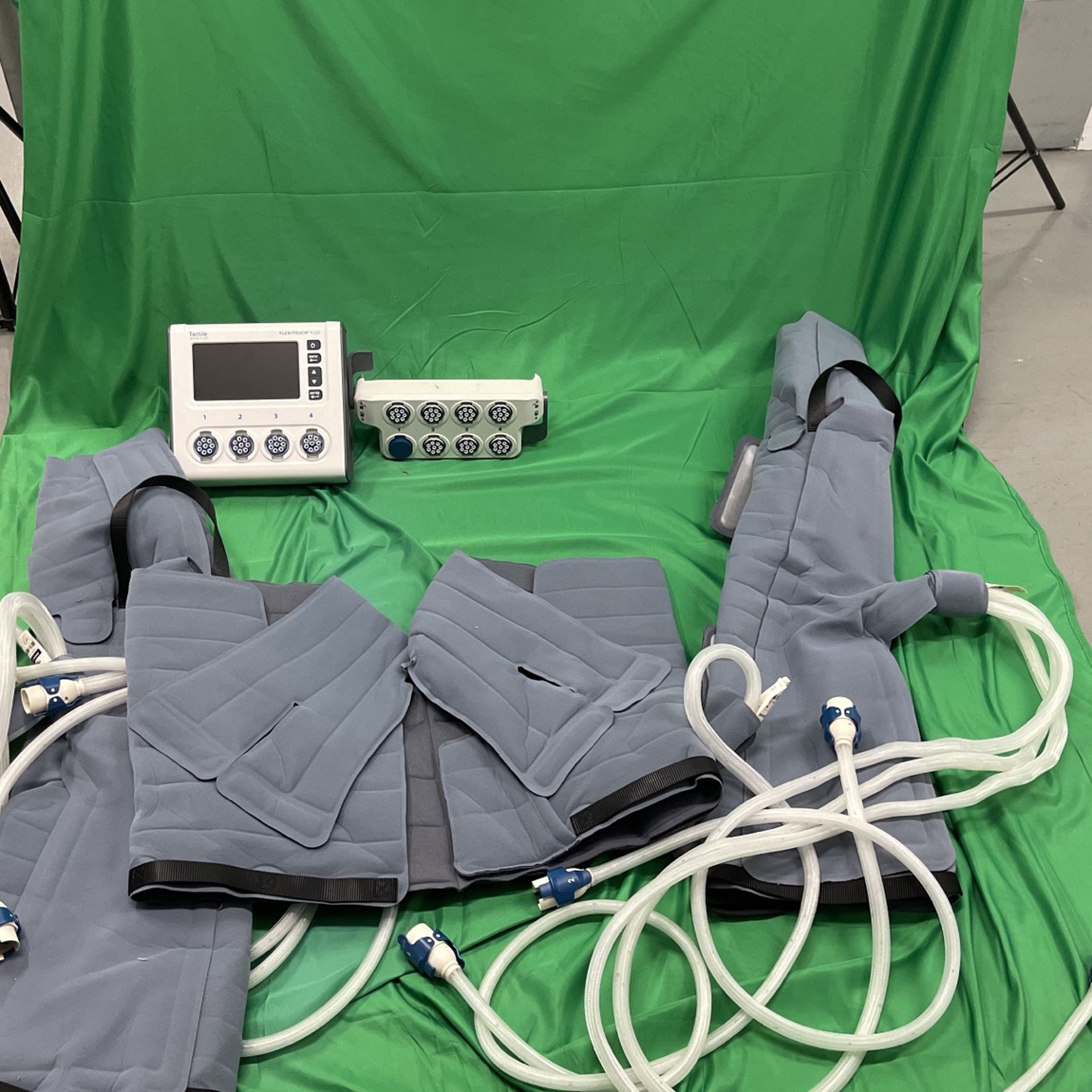 Tactile Flexitouch Plus lymphedema machine