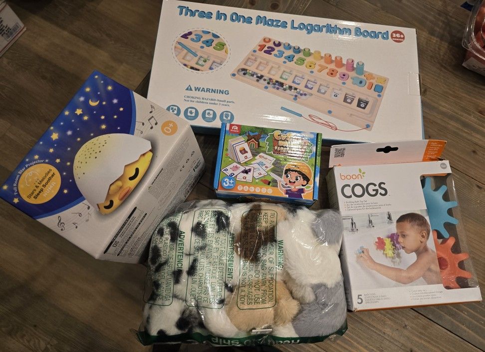 Toddler Toy Bundle - Bath Toy Set, Dog Plush Toy, CVC Word Builder Flashcards, 3-in-1 Maze Logarithm Board