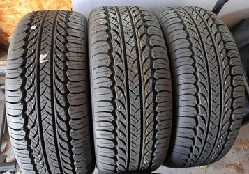 New 15  inch Kumho tires on Spyder rims wheels 4x100