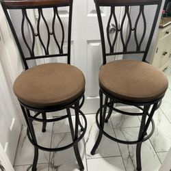 28” Swivel Bar Stools