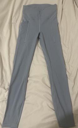 Lululemon High-Rise Leggings with Pockets – Size 0