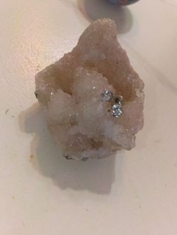 Diamond Stud Earrings Pair
