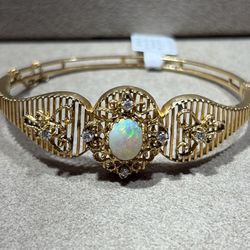 Gold Bangle Bracelet 