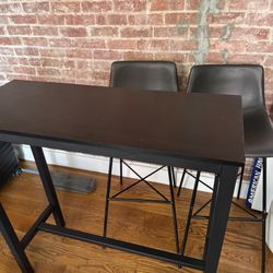 Bar Bench + 2 Poly & Bark Bar Stools – Excellent Condition