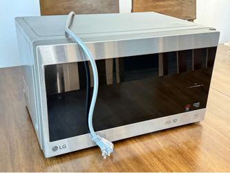 Microwave Model No.: LMC0975ST /01