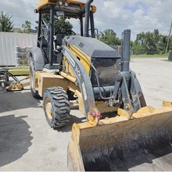 John Deere 310 Backhoe