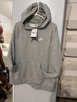 NEW Women’s Pull Over Hoodie 2x gray