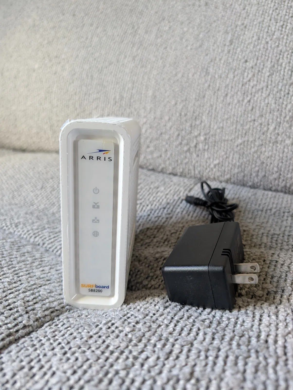 Arris SB8200 DOCSIS 3.1 Cable Modem