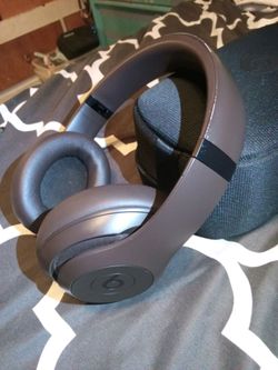 Beats Studio Pro headphones