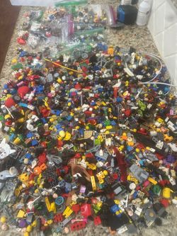 100’s of Lego minifigures,