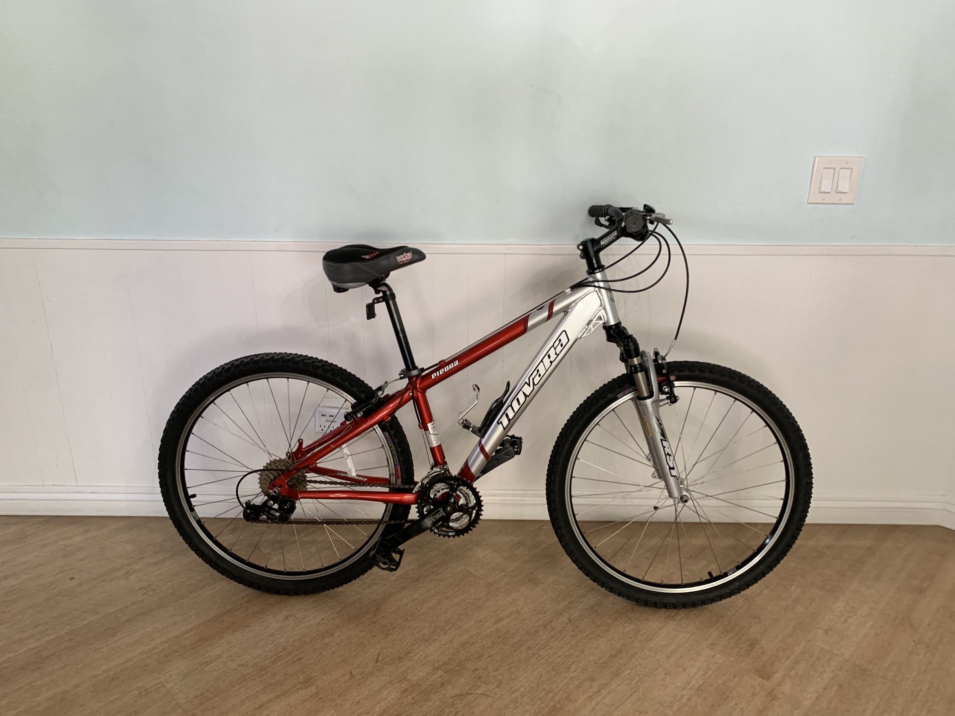 NOVARA MOUNTAIN BIKE