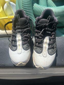 Youth Cleats