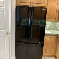 Frigidaire counter depth  refrigerator
