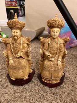Statue of Chinese emperors