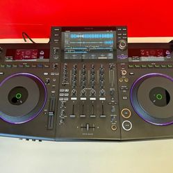 Opus-Quad 4 Channel Dj System 