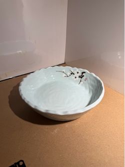 Blue porcelain bowl with flower art