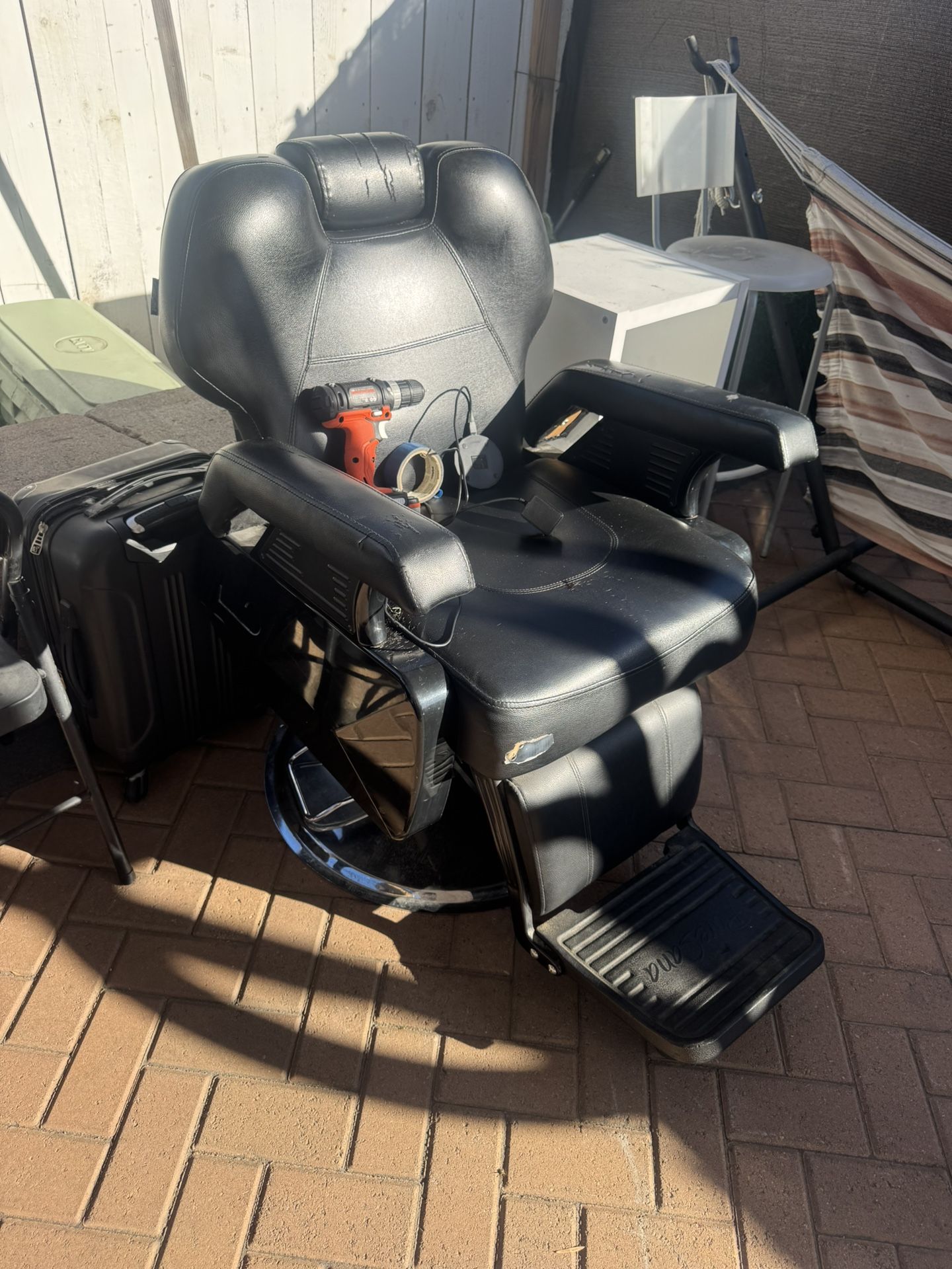 Salon Chair