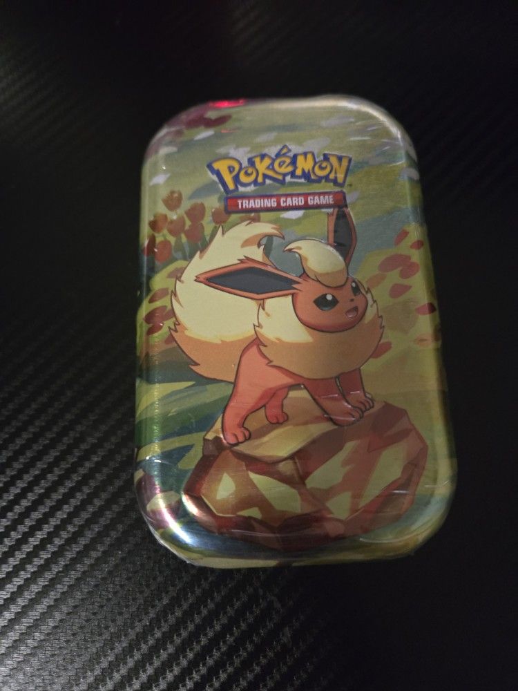 Flareon Prismatic Mini Tin Pokemon Cards