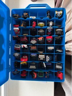 Assorted lot of vintage diecast cars vehicles  1(contact info removed)s includes case see other photos for close-ups