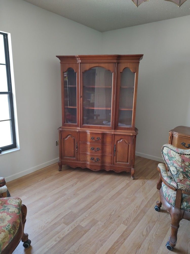 China Hutch