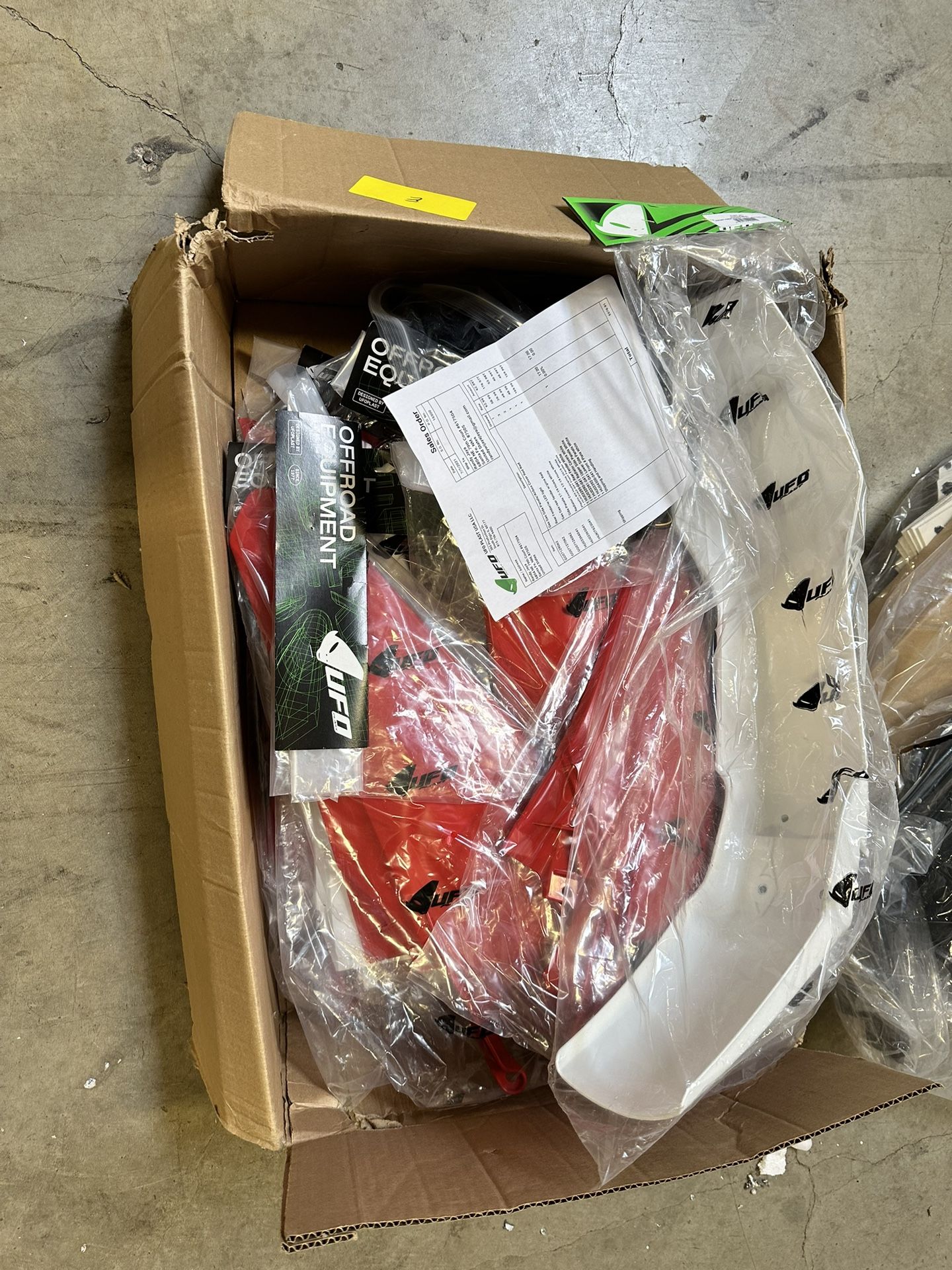 Bulk Lot – Car & Motorcycle Body Parts / Panels / Accessories – $100