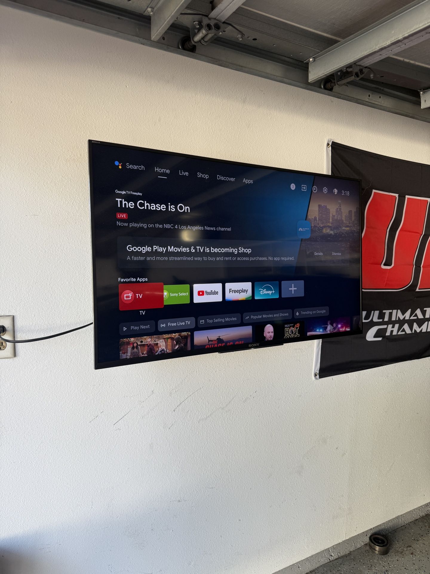 Sony Smart 43’ Inch XBR-43X800D.