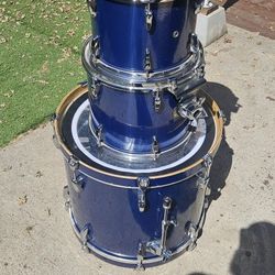 Pearl Drum Set