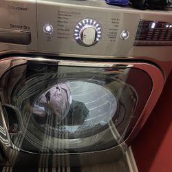 LG Front Load Washer & Dryer Electric