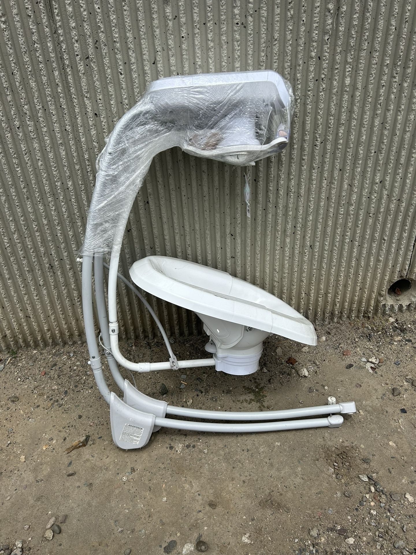 Fisher Price Baby Rocker / Baby Swing / Baby Swinger TAKING OFFERS!!