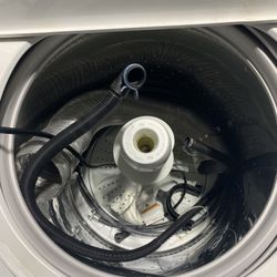 Brand New Whirlpool  Washer/Dryer Set