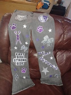 Wildcats, and panthers half and half