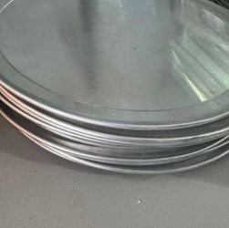 Large pizza pans