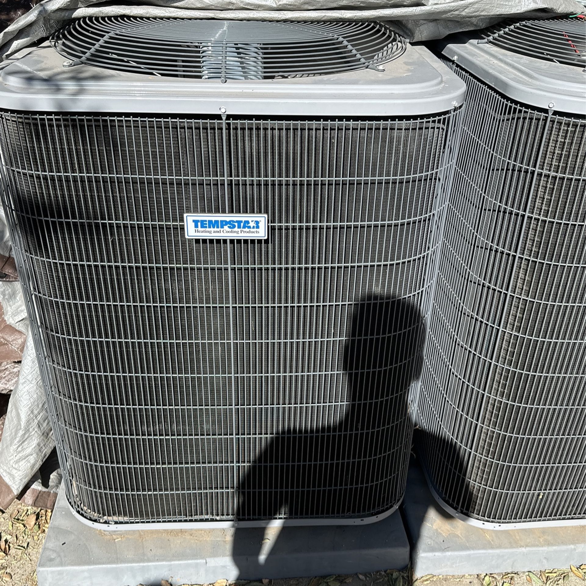 AC 5 Ton Tempstar Almost New Working Good