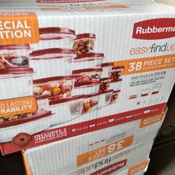 Rubbermaid Storage Containers Set 
