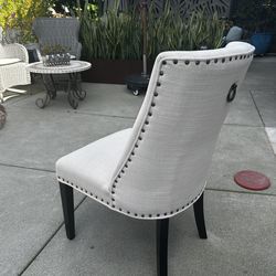 Like new dining chairs