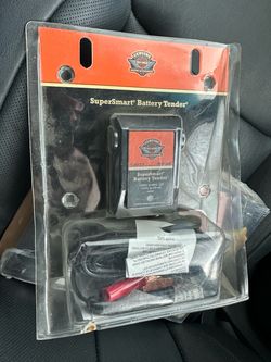 Brand new Harley battery tender