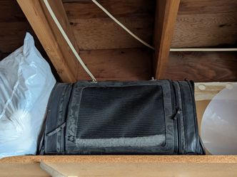 DOG OR CAT CARRIER