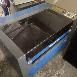 60w Omtech C02 Laser cutter And Engraver 