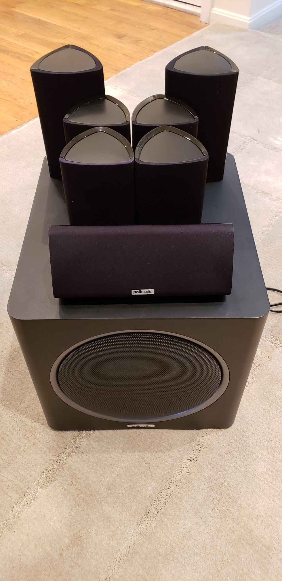 Polk Audio 7.1 (RM7, RM8, PSW110) sound system