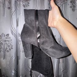 Pretty In Thigh High Boots - Black