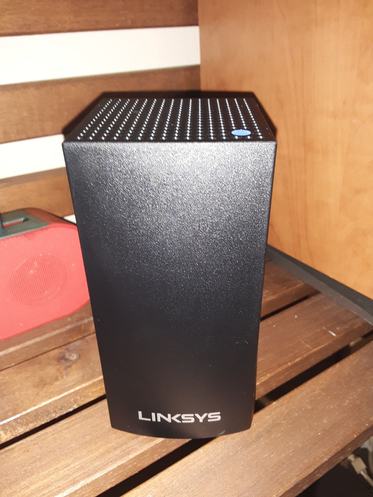 BRAND NEE LINKSYS MESH ROUTER MSRP $109.99