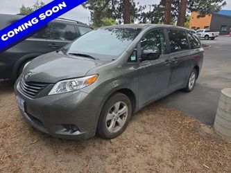 2012 Toyota Sienna
