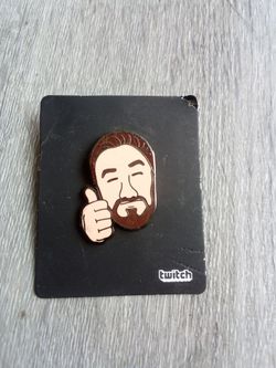 Twichcon pin from 2015 twitch con pin